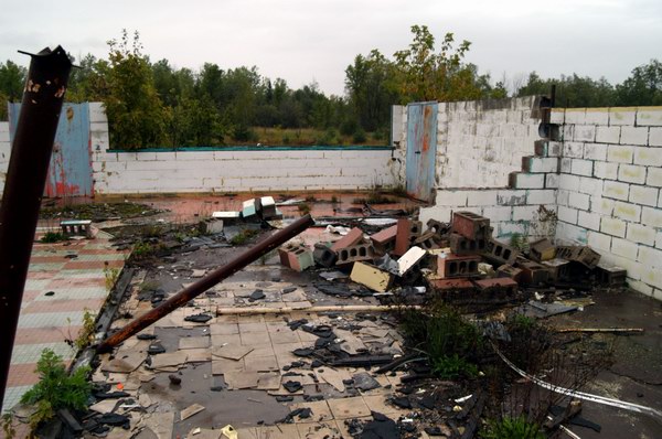 Lakes Drive-In Theatre - The Wreckage Of The Snack Bar (newer photo)